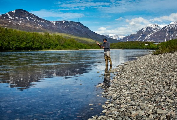 Où trouver les meilleures expériences de pêche à la mouche en Nouvelle-Zélande?